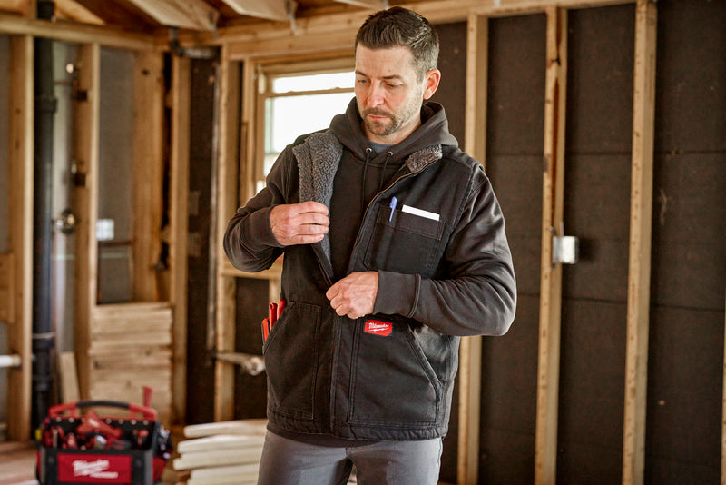 Milwaukee Gridiron Sherpa Lined Vest (801)